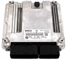 Блок управления ECU 0281031077 ecu bmw 3.0 d dde8581036