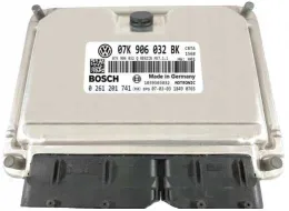 Блок управления ECU 0261201741 ecu vw jetta 2.5 07k906032bk