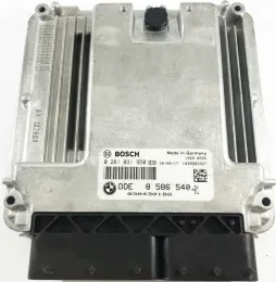 Блок управления ECU 0281033879 ecu bmw x3 2.0 8596358-01