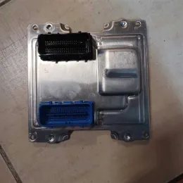 Блок управління двигуном 12672780 opel ecu astra