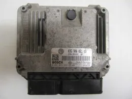 0281013233 блок управління ECU Volkswagen Golf V 2006