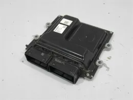 Блок управління двигуном 32213774 volvo v40 xc40 ecu