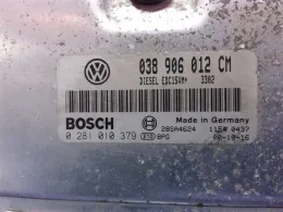 Блок управління двигуном 038906012AA volkswagen