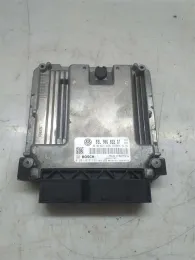 03L906022GT блок управління ECU Volkswagen Tiguan 2013