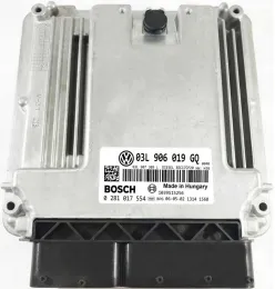 Блок управления ECU 03L906019GQ ecu vw t5 2.0 0281017554