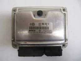 022906032B блок управління ECU Volkswagen Bora 1998