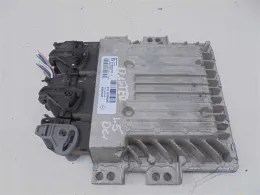 Блок управления ECU 237100764R ecu dacia duster i