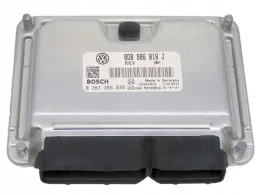 Блок управления ECU 8D0906018J ecu vag 1.8 t 2.0 0261206038