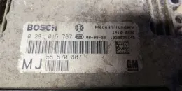 55570807 блок управления ECU Opel Zafira B 2010