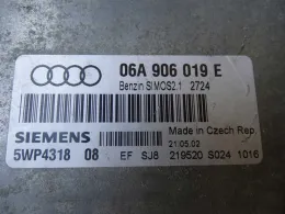 Блок управления двигателем 5WP431808 audi a3 1.6 06a906019e