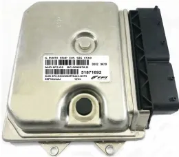 Блок управления ECU 51871692 ecu punto 1.3 mjd8f2.g2