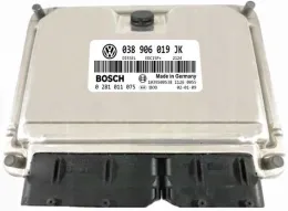 0281011075 блок управления ECU Volkswagen Polo 2001