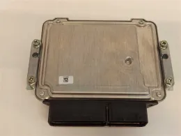 Блок управления двигателем 33910-73S00 suzuki swift mk8 ecu