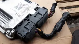 Блок управления ECU 0281016256 a4 b8 2.0 tdi caha ecu 03l906022tn