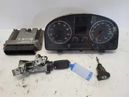 03C906056F блок управління ECU Volkswagen Touran I 2004