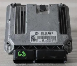 03C906056BK блок управління ECU Volkswagen Touran I 2008