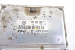 030906032F блок управління ECU Volkswagen Polo III 6N 6N2 6NF 2001