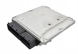 0281012615 блок управління ECU Volkswagen Golf Plus 2009