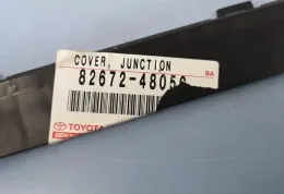 8267248050 крышка блока предохранителей Toyota Highlander XU40 2008