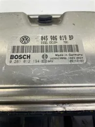 0281010305 блок управління ECU Volkswagen PASSAT B5.5 2002