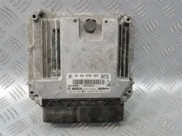 0281017713 блок управления ECU Opel Corsa D 2010