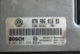 0281011835 блок управления ECU Volkswagen Transporter - Caravelle T5 2005