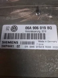 5WP444102 блок управления ECU Volkswagen Golf IV 1999