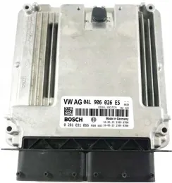 Блок управления ECU 04L906026ES ecu vw passat 2.0 0281031066