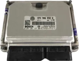 Блок управління ECU 0261201127 ecu vw jetta 07k906032q