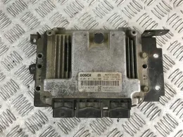 8200355819 блок управления ECU Nissan Primera 2004