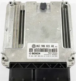 Блок управления ECU 06J906021AB ecu vw t6 2.0 0261s07021