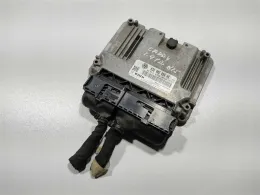 0281015613 блок управления ECU Volkswagen Caddy 2007