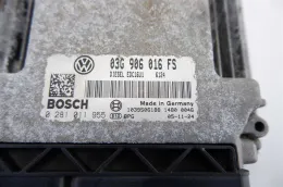 0281011955 блок управления ECU Volkswagen Golf V 2006