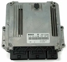 Блок управления ECU 237102099S ecu clio iv dokker 237102213r