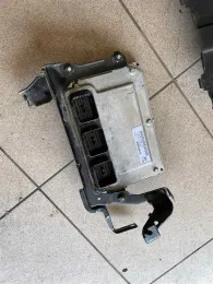 Блок управления двигателем 37820-5M8-E21 honda civic ix 1.8 ecu