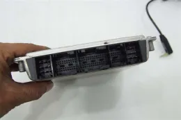 Блок управления ECU A0245457132 mercedes clw215 immo ecu eu