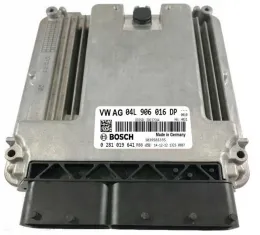 Блок управления ECU 04L906016DP ecu vw passat cc 0281019641