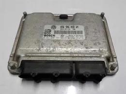 0261208754 блок управления ECU Volkswagen Golf V 2005