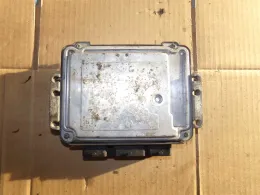 0281011389 блок управління ECU Nissan Primera 2004