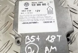 13020106F блок управління AirBag (SRS) Volkswagen PASSAT B5.5 2003