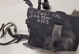 8266205150 Fuse box control unit Toyota Avensis T270 2010