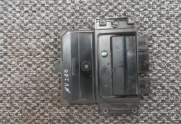 R0410B041C блок управления ECU Nissan NV200 2011