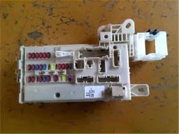 82600B1403 Toyota Roomy fuse control box