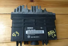 032906026A блок управления ECU Volkswagen Golf III 1997