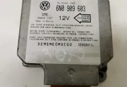 30960413 блок управления AirBag (SRS) Volkswagen PASSAT B4 1995