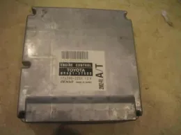 896613T500 блок управления двигателем Toyota