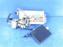 82600B2420 Daihatsu Mira, es fuse control box