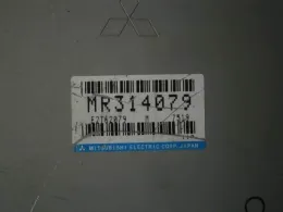 E2T62079 блок управления двигателем Mitsubishi