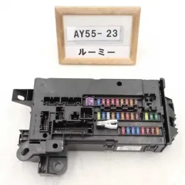 82600B1250 Toyota fuse control box