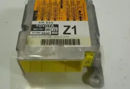 2310009940 блок управління AirBag (SRS) Toyota Yaris 2017